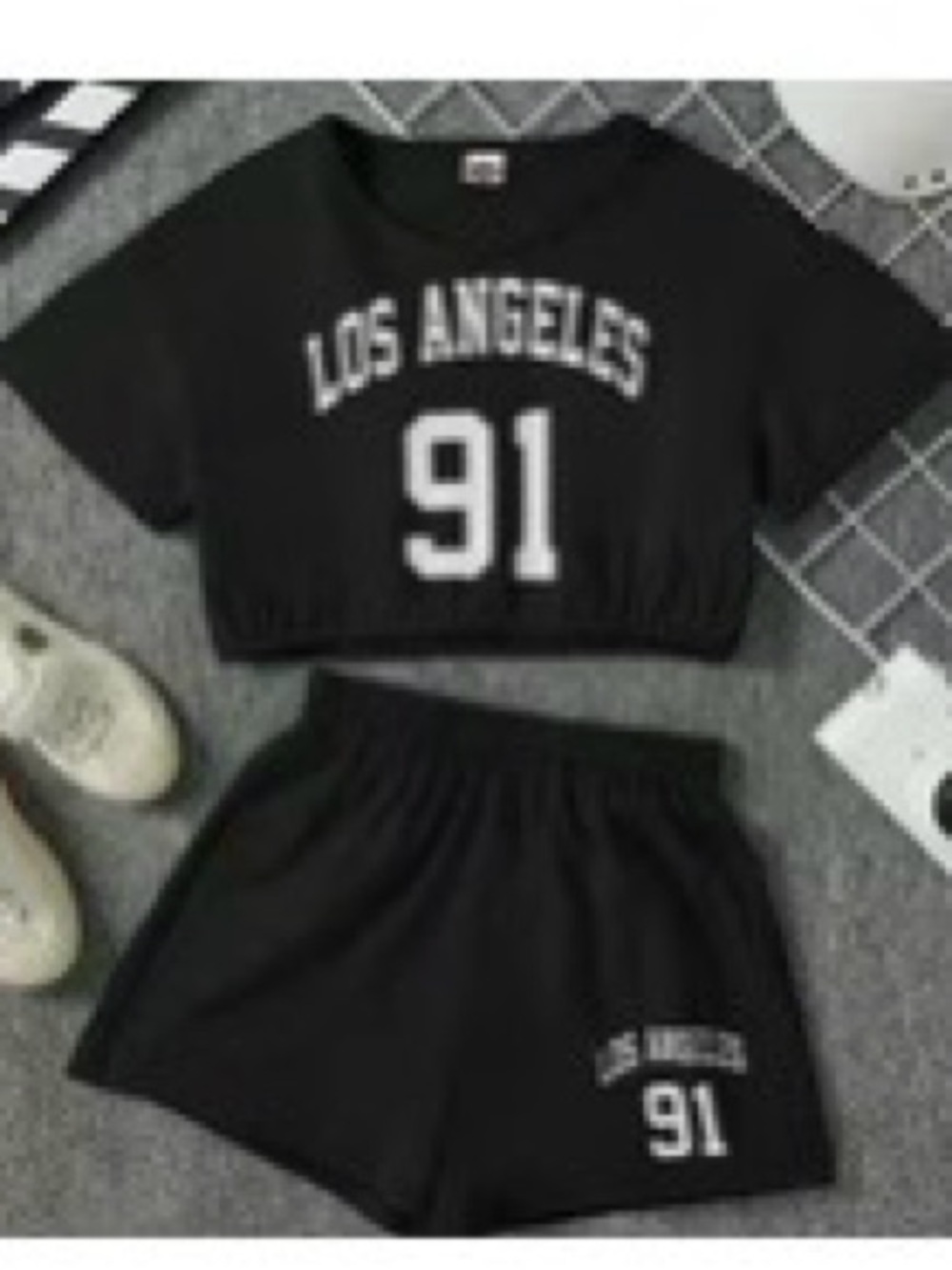 Girls Black “Los Angeles 91” Crop Top & Shorts Set Size 7/8 (130)